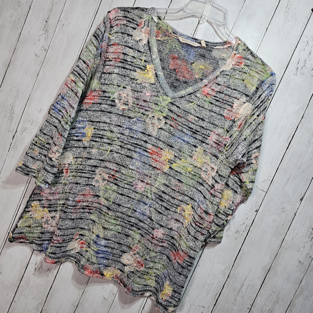 SOFT SURROUNDINGS Women's Knit Floral Print Pullover V-Neck Sweater Size 1X. - Picture 2 of 6